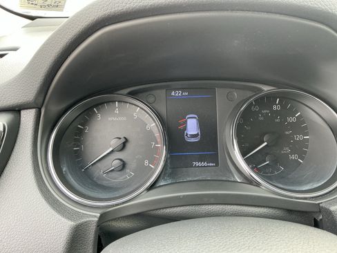 Used 2019 Nissan Rogue S AWD/4WD image 15
