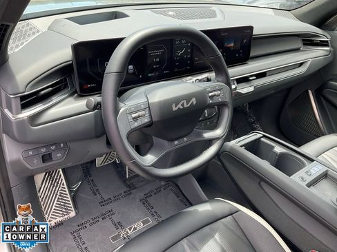 Used 2024 Kia EV9 GT-Line AWD/4WD image 16