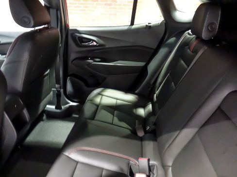 New 2026 Chevrolet Trax RS FWD image 12