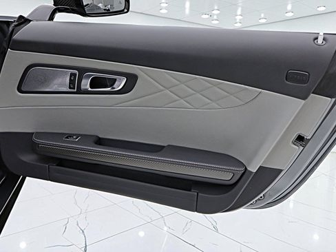 Used 2020 Mercedes-Benz AMG GT C image 43