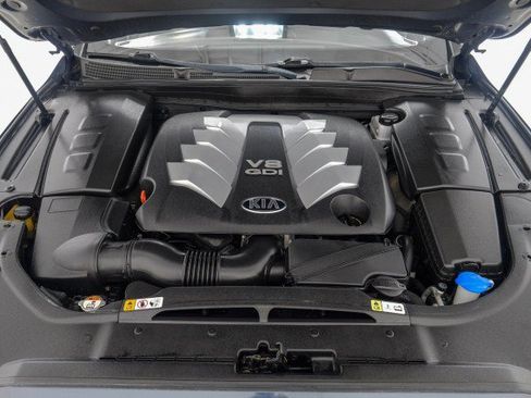 Used 2015 Kia K900 Luxury RWD image 60