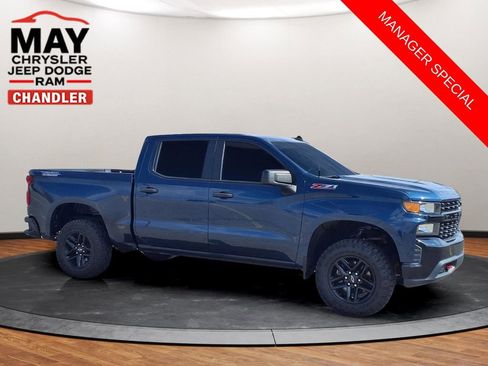 Used 2021 Chevrolet Silverado 1500 Custom Trail Boss AWD/4WD image 2