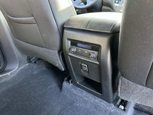 Used 2023 Chevrolet Traverse LT w/ LPO, Floor Liner Package image 12