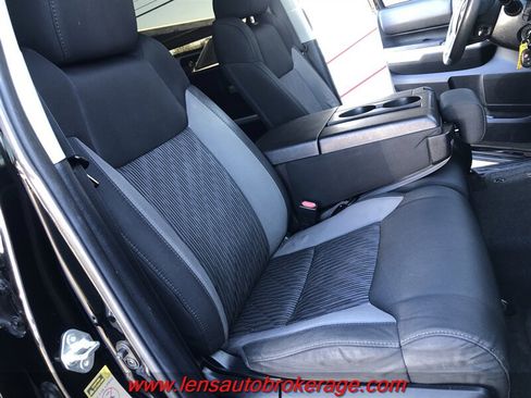 Used 2015 Toyota Tundra SR5 AWD/4WD image 23