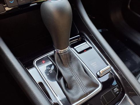 New 2026 Jeep Compass Latitude image 15