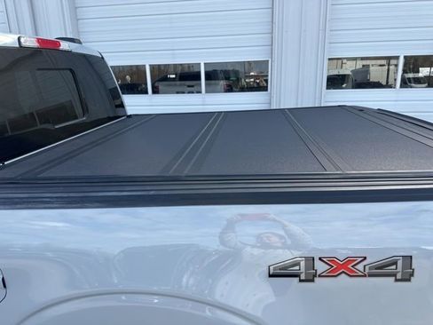 Used 2023 Ford F150 Lariat w/ Trailer Tow Package image 5