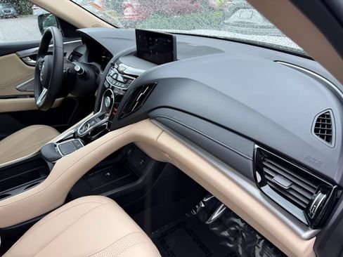 Certified 2023 Acura RDX FWD w/ Technology Package image 19