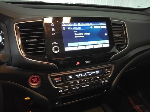 Used 2024 Honda Passport TrailSport image 26