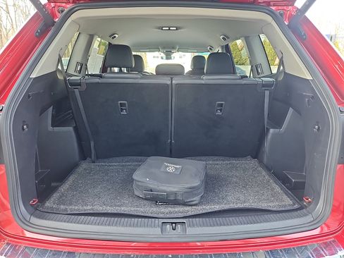 Certified 2024 Volkswagen Atlas SE image 36