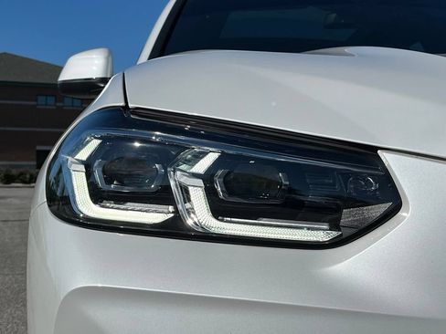 Certified 2024 BMW X3 xDrive30i w/ Premium Package AWD/4WD image 10