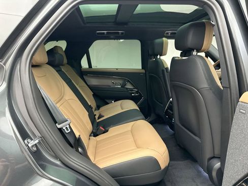 Certified 2025 Land Rover Range Rover Sport Dynamic SE AWD/4WD image 12
