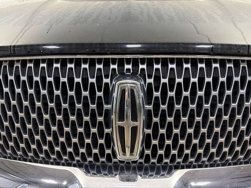Used 2018 Lincoln Navigator L Reserve w/ Technology Package AWD/4WD image 5