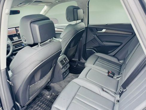 Used 2021 Audi Q5 Prestige image 37