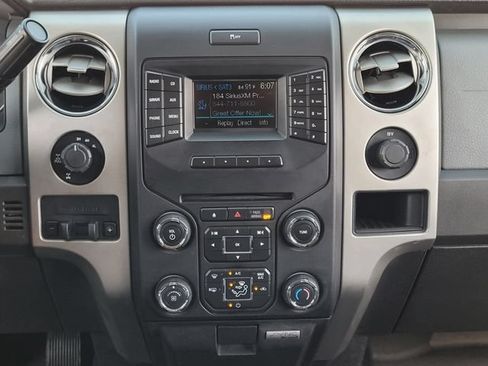 Used 2014 Ford F150 XLT w/ Equipment Group 302A Luxury AWD/4WD image 15