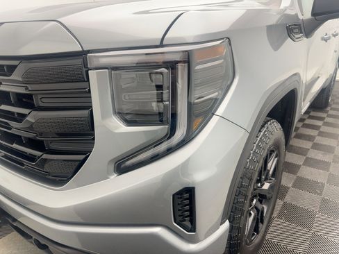 Certified 2025 GMC Sierra 1500 Elevation image 11