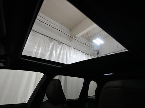 Certified 2025 Subaru Forester Touring w/ Protection Package image 24