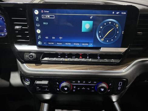 Used 2022 Chevrolet Silverado 1500 RST image 41