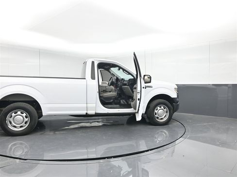 Used 2017 Ford F150 XL image 37