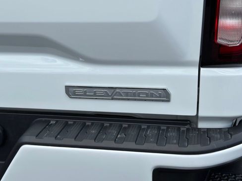 Used 2023 GMC Sierra 1500 Elevation AWD/4WD image 38