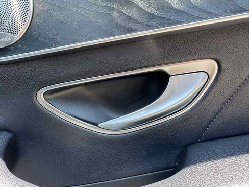 Used 2015 Mercedes-Benz C 300 4MATIC Sedan image 39