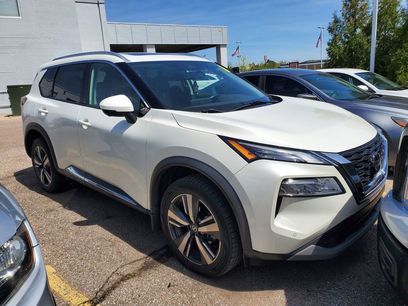 Used 2021 Nissan Rogue SL w/ Premium Package