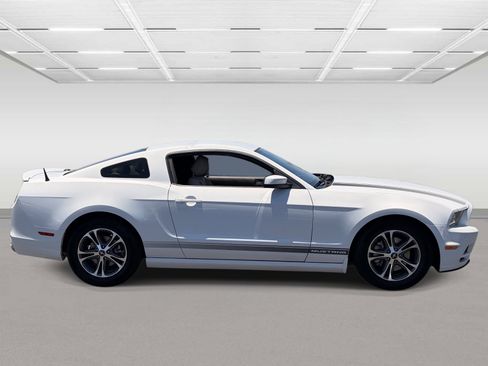 Used 2014 Ford Mustang Premium w/ Electronics Package RWD image 6