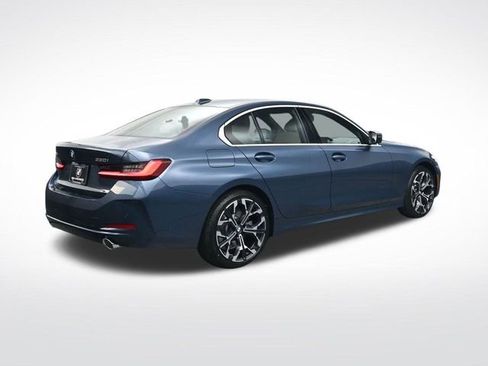 New 2026 BMW 330i xDrive Sedan w/ Premium Package image 4