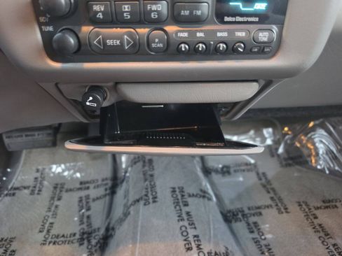 Used 1996 Chevrolet Lumina LS FWD image 36