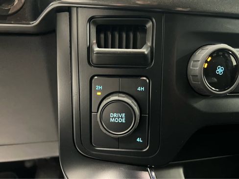 Used 2023 Ford F150 XL image 22