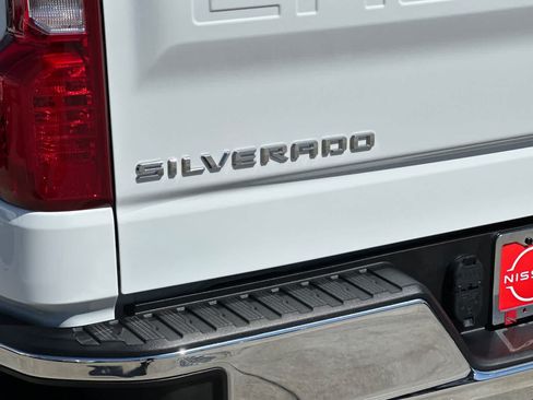 Used 2024 Chevrolet Silverado 1500 LT RWD image 35