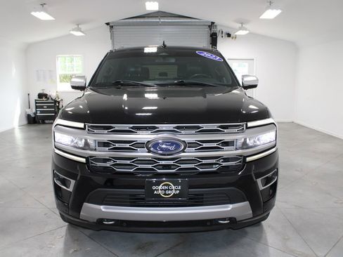 Used 2023 Ford Expedition Max Platinum AWD/4WD image 4