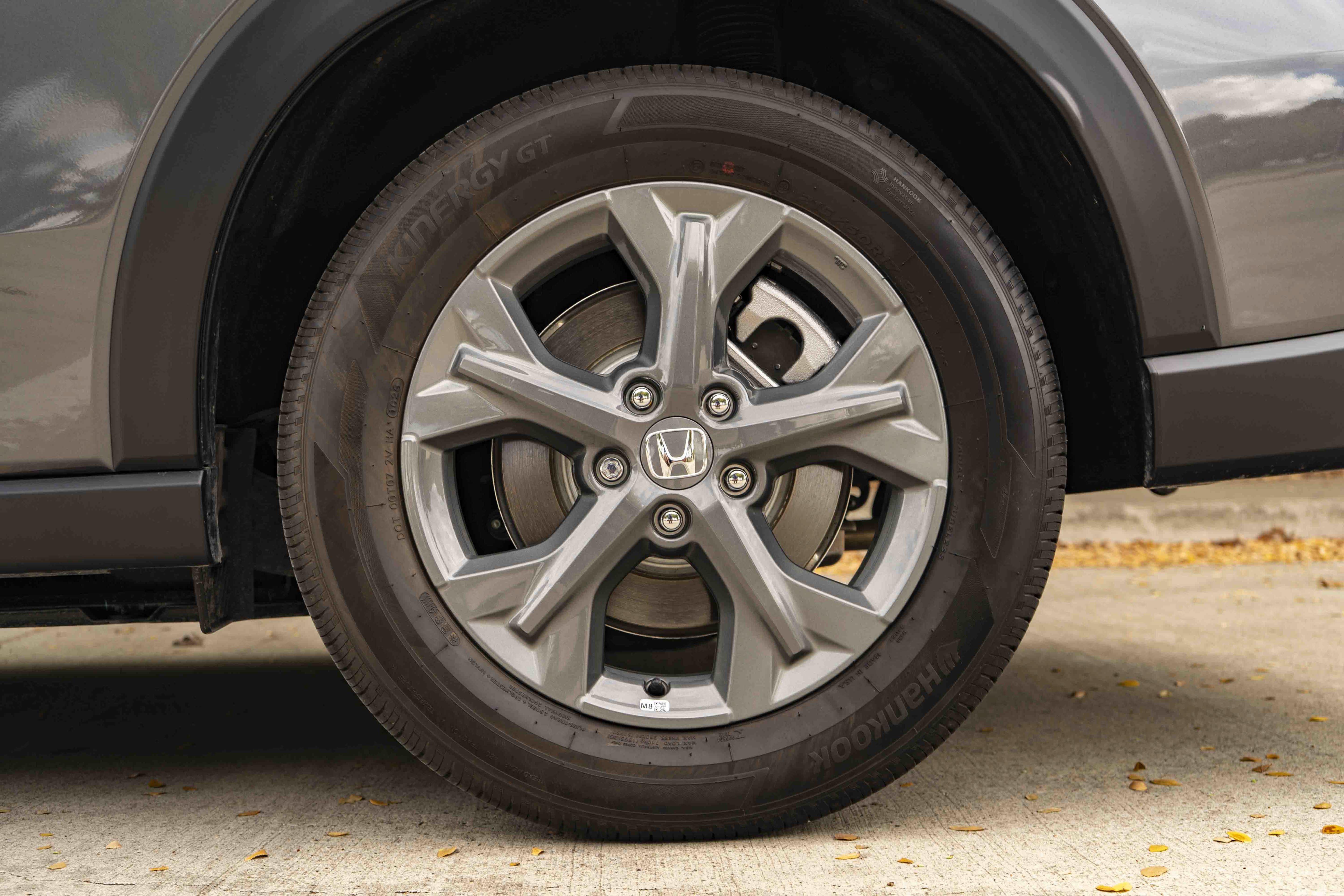 Used 2027 Honda HR-V LX image 15