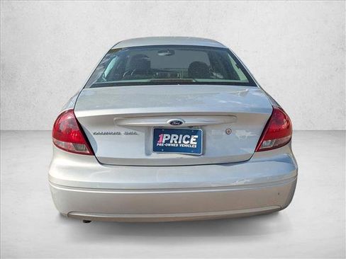 Used 2006 Ford Taurus SEL FWD image 6