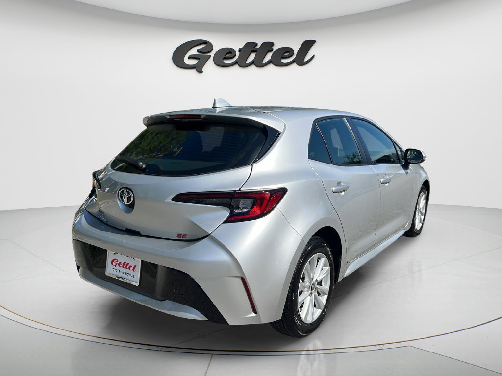 Used 2025 Toyota Corolla SE FWD image 5
