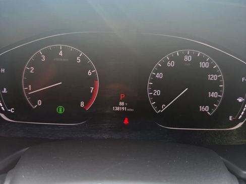 Used 2018 Honda Accord Sport image 14