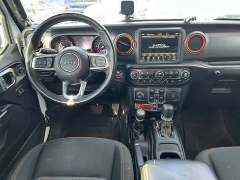Used 2021 Jeep Gladiator Mojave AWD/4WD image 18