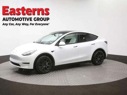 Used 2020 Tesla Model Y Long Range image 53