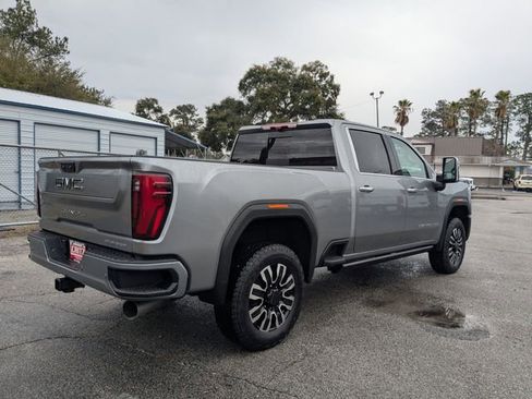 New 2026 GMC Sierra 2500 Denali Ultimate image 4