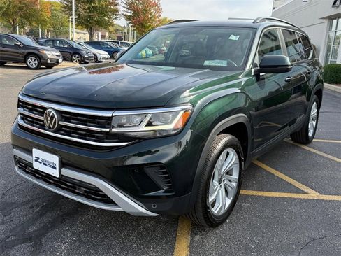 Used 2022 Volkswagen Atlas SE w/ Panoramic Sunroof Package image 8