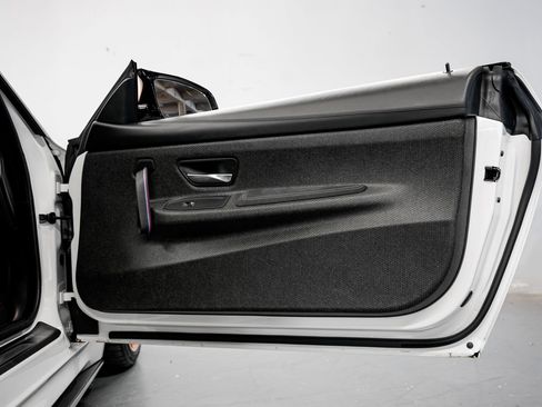 Used 2016 BMW M4 GTS RWD image 22