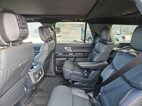 New 2026 Ford Expedition Tremor image 19