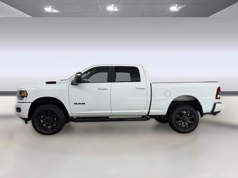 Used 2024 RAM 2500 Big Horn w/ Night Edition AWD/4WD image 2