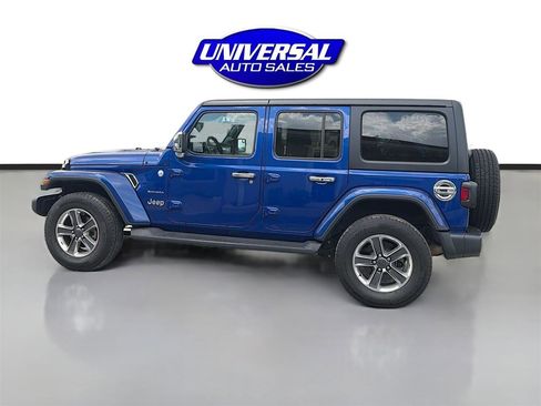 Used 2020 Jeep Wrangler Unlimited Sahara image 4