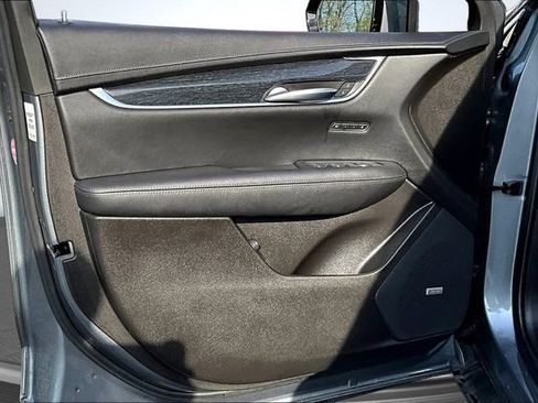 Used 2022 Cadillac XT5 Premium Luxury AWD/4WD image 22