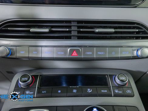 Used 2022 Hyundai Palisade SEL w/ 8P Bench Seat Package AWD/4WD image 22