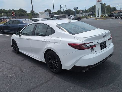 Certified 2025 Toyota Camry SE w/ Multimedia Upgrade Package FWD image 5