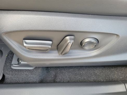 New 2026 Toyota Crown XLE image 16