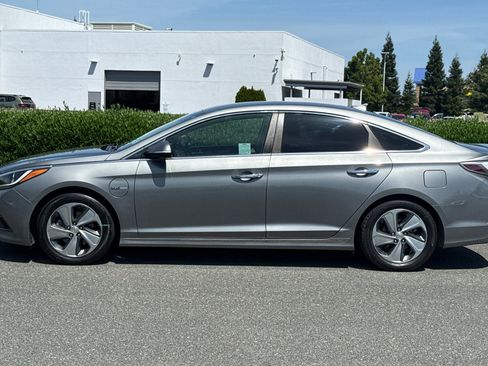 Used 2017 Hyundai Sonata Limited FWD image 7