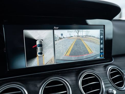 Used 2019 Mercedes-Benz E 450 4MATIC Sedan image 30