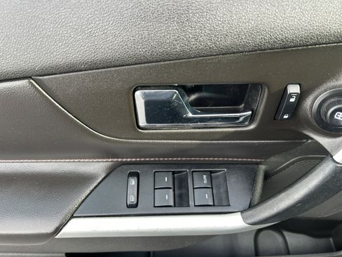 Used 2013 Ford Edge Limited image 12